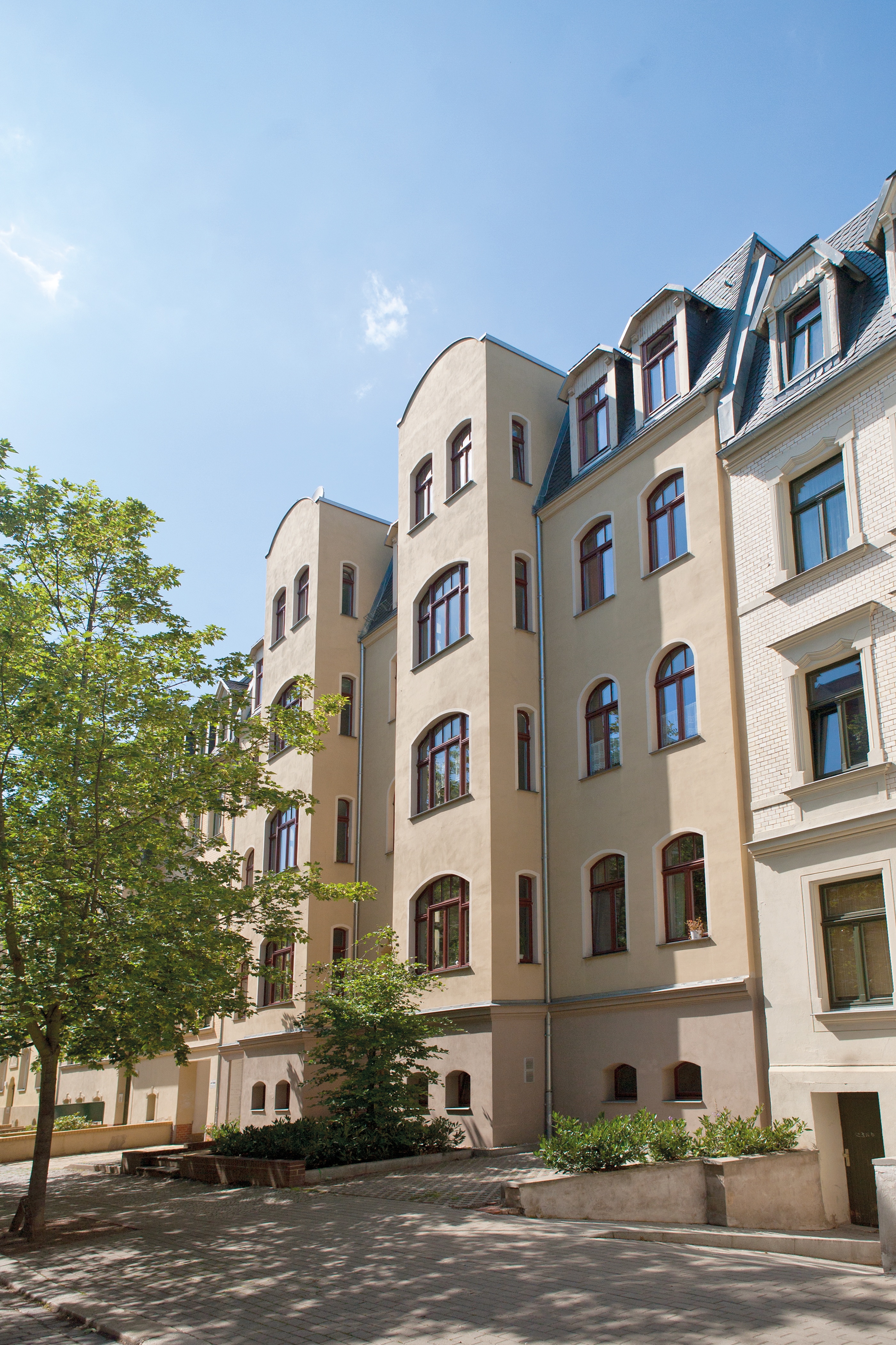*Kapitalanlage: top vermietete 2-Raum-Wohnung*, 06110 Halle, Etagenwohnung